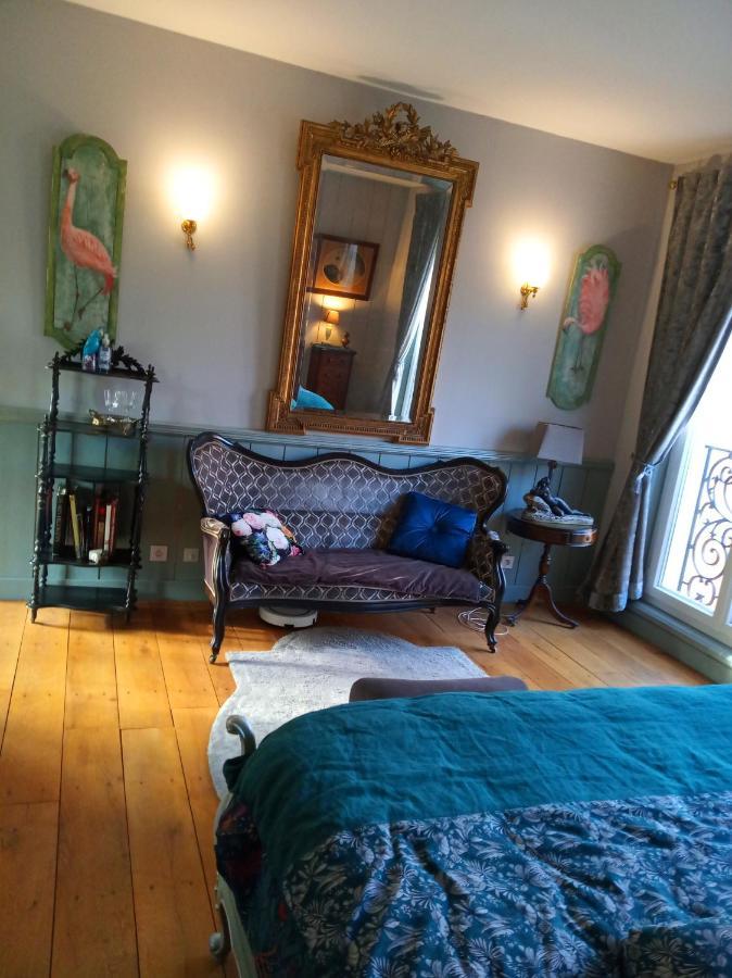 Chambre D'Hotes La Grenade Bleue Pons Bagian luar foto