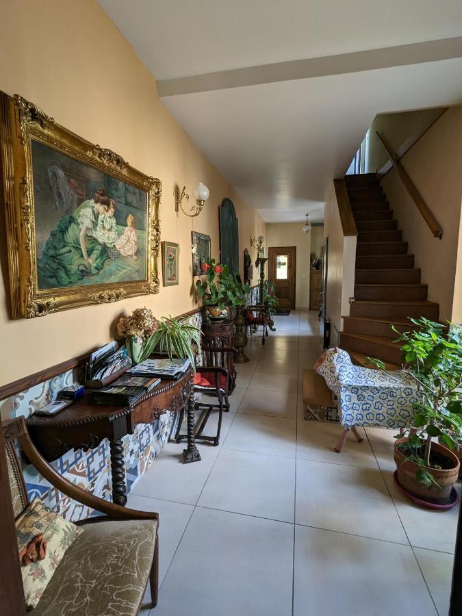 Chambre D'Hotes La Grenade Bleue Pons Bagian luar foto
