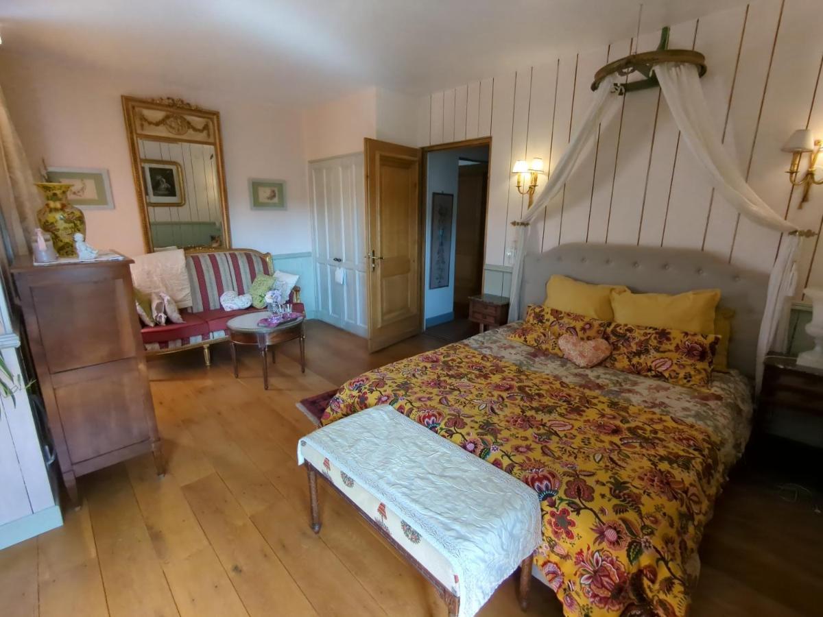 Chambre D'Hotes La Grenade Bleue Pons Bagian luar foto