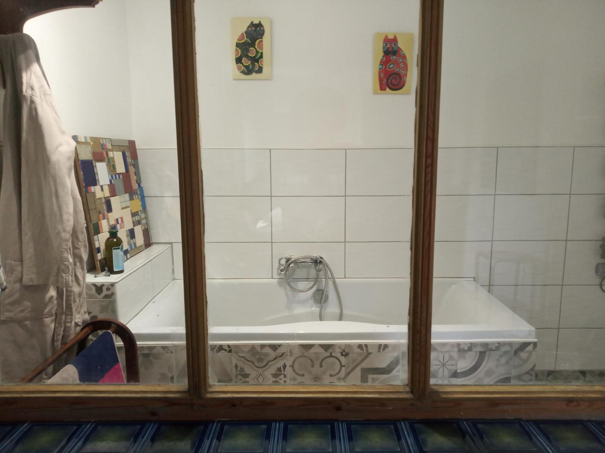 Chambre D'Hotes La Grenade Bleue Pons Bagian luar foto